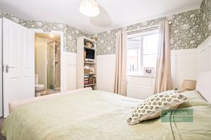 Photo 14- click for photo gallery